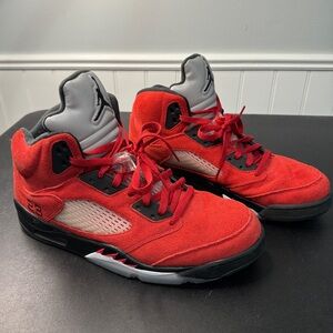 Air Jordan 5 Raging Bull ‘21